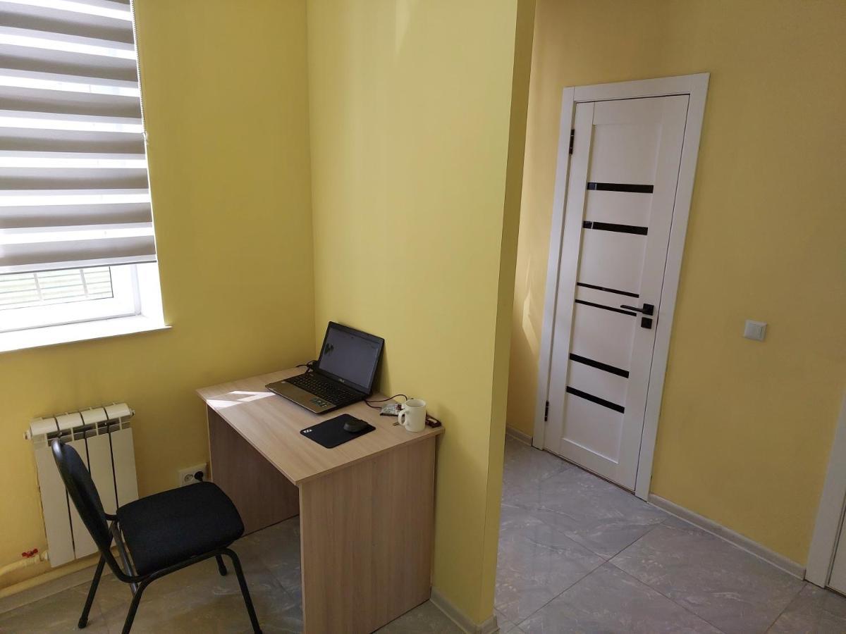 Check Inn Hostel Almaty Exterior photo